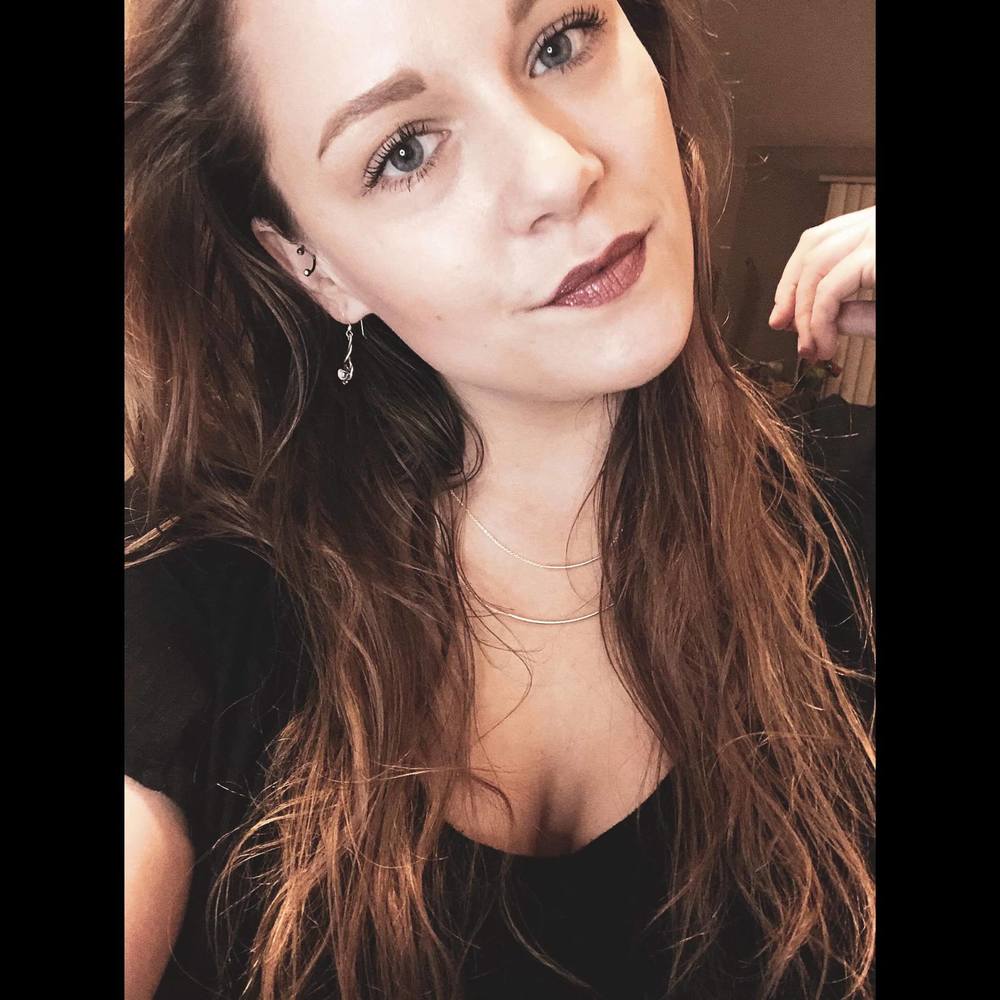 Meet your Posher, Hana